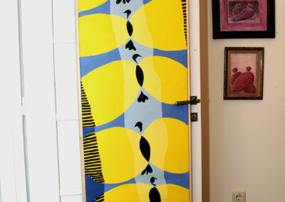 Στις μαύρες πάνω πέτρες της φυγής