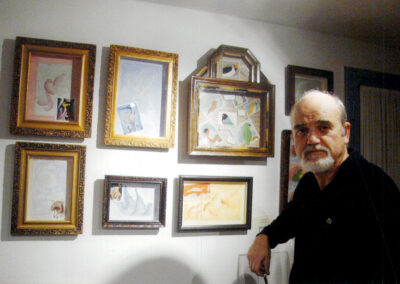 Στις μαύρες πάνω πέτρες της φυγής