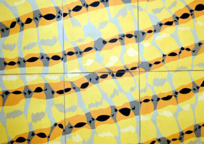 Στις μαύρες πάνω πέτρες της φυγής