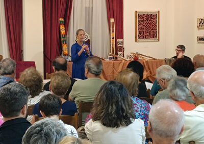 Αναστάσης Μαδαμόπουλος. Της Αριάδνης του χιτώνες και ζωστήρες.