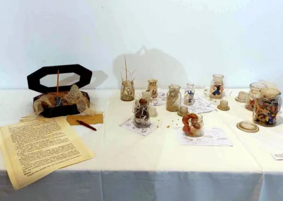 Αναστάσης Μαδαμόπουλος, Τα Χέρια.